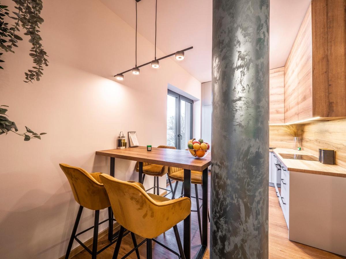 B10 Business Apartments ชิลินา ภายนอก รูปภาพ